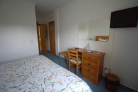 wot-peniche-hotel-DOUBLE_TWIN ROOM W PINE VIEW (1)